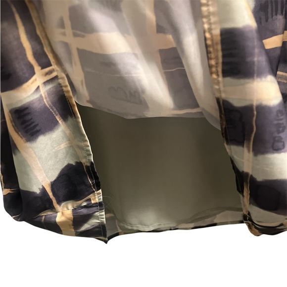 H&M Geometric Print Shift Dress - Size Medium - Picture 6 of 9